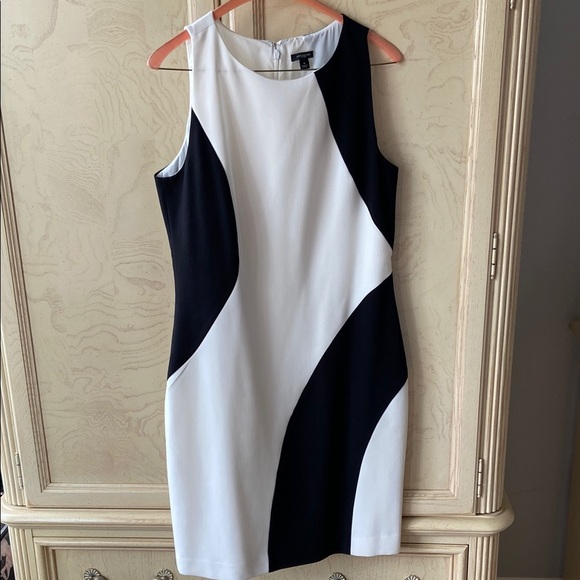 Ann Taylor Dresses & Skirts - Ann Taylor Asymmetrical Black and White Midi Dress